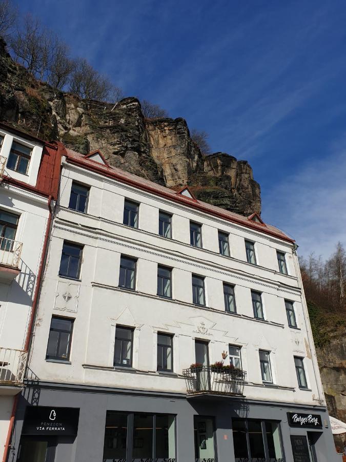Penzion Via Ferrata Decin Exterior foto